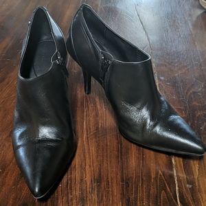 Calvin klein pointed toe booties